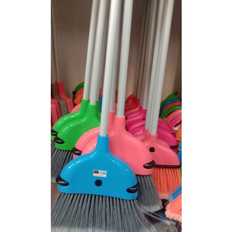 Sapu Plastik Sapu Nylon NGT 0502 Bagus Tahan lama