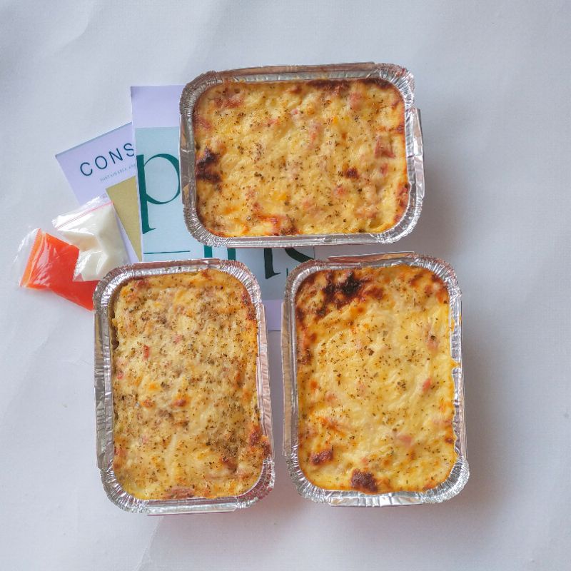 

(19x16x5) Macaroni Schotel | Cheesy Schotel Macaroni | Macaroni Keju | Schotel Panggang ( Khusus Pengiriman Instant)