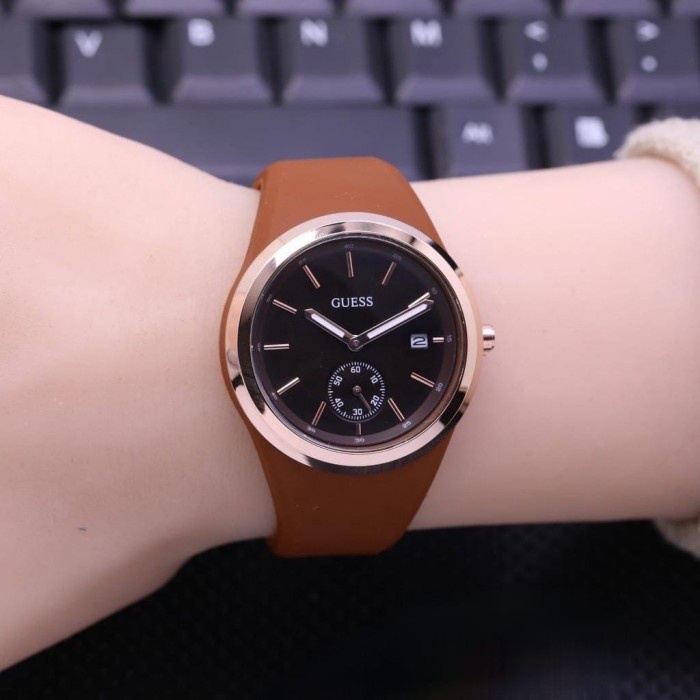 Watch Jam Tangan Wanita Fashion Rubber Guess Detik Bawah Terbaru