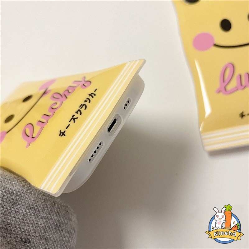 Soft Case Pelindung Penuh Desain Smiley Untuk OPPO A77 A77s A57 A16 A16k A15 A15s A3s A5s A76 A96 A74 A54 A93 A94 A95 A92 A52 A53 A33 A31 A5 A9 A12 F11 F9 Pro Reno 7 6 5 Reno 8Z 7Z 6Z 5Z Penutup Mesin Cuci Ins Korea Smiley Phone Case Protective Cover