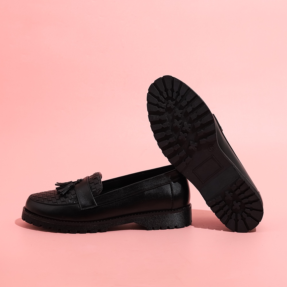 ALEXA BLACK |MNM x Lvnatica| Sepatu Pantofel Wanita Formal/Kantor Sepatu Slip-On Docmart