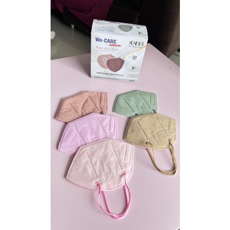 Kn95 We Care 6PLY izin KEMENKES isi 20pcs/Box