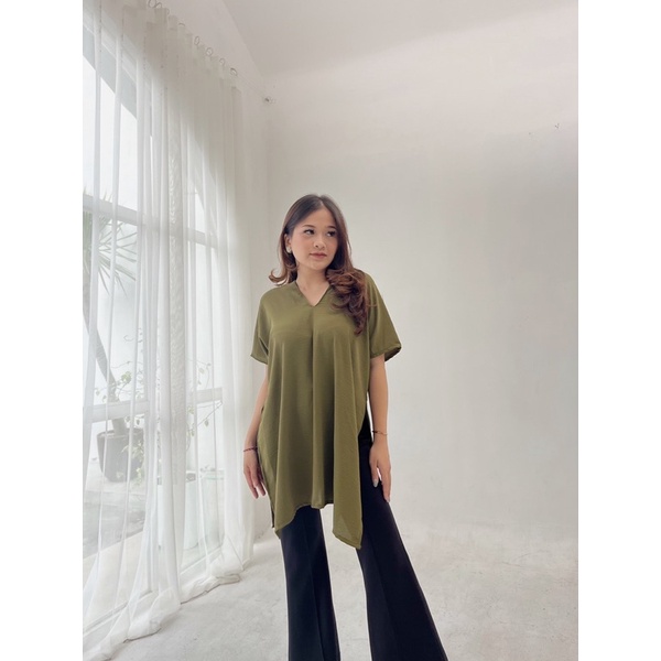 LONG SQUARE TOP | ATASAN BLOUSE WANITA AIRFLOW CRINKLE ANTI LECEK INTAN