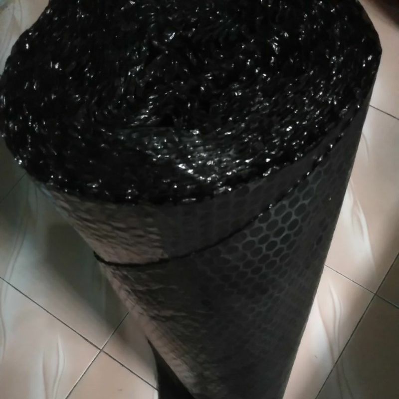 

tambahkan bubble wrap untuk packing aman