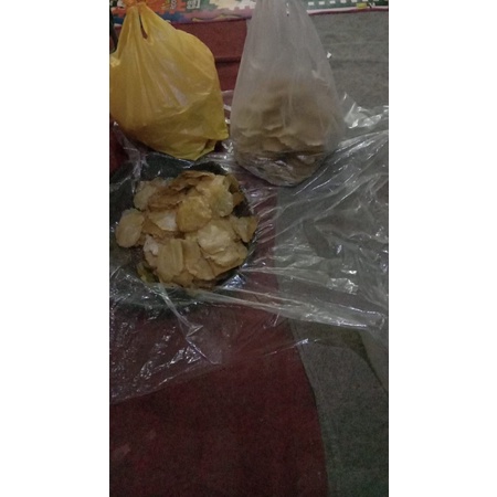 

kerupuk jengkol