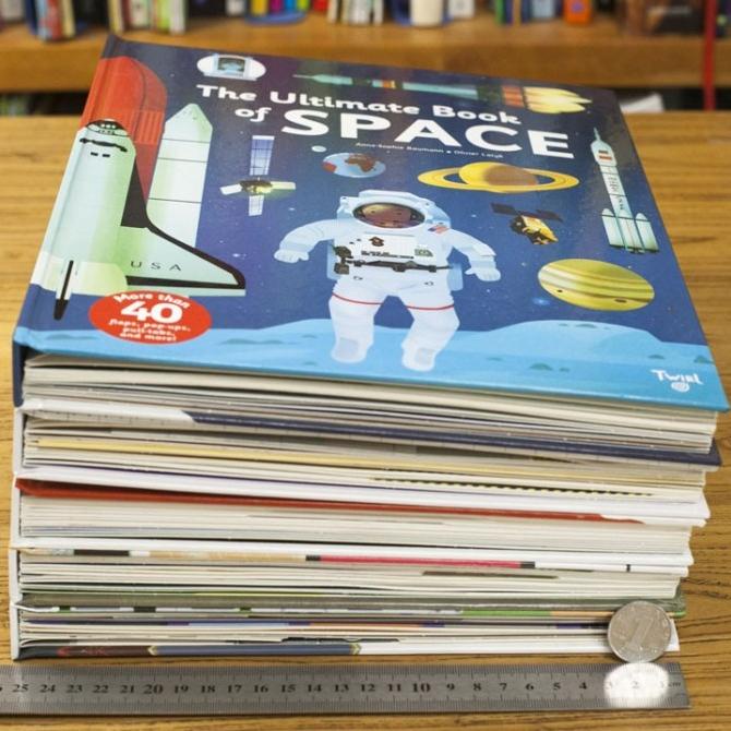 The Ultimate Book Of Cities, Space, Vehicles, Earth -Buku Impor