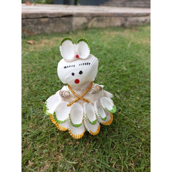 Boneka kerang / boneka kerang untuk hiasan / boneka prakarya dari kerang / boneka
