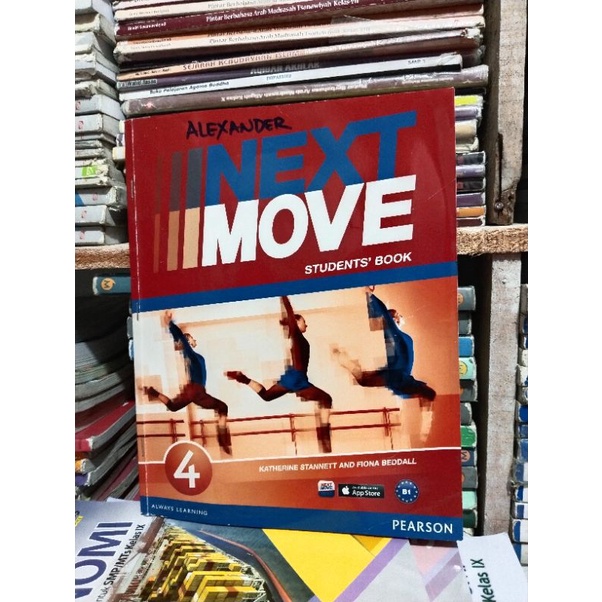 buku bahasa Inggris/buku next move/NEXT MOVE 4/students book 4