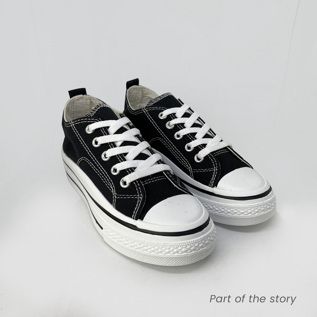 Sepatu Chuck Taylor Hitam CT Pria dan Wanita Sepatu Sekolah Bahan Kanvas Premium Fashion Sport Cewek Sneakers Unisex Free Kaos Kaki BISA COD