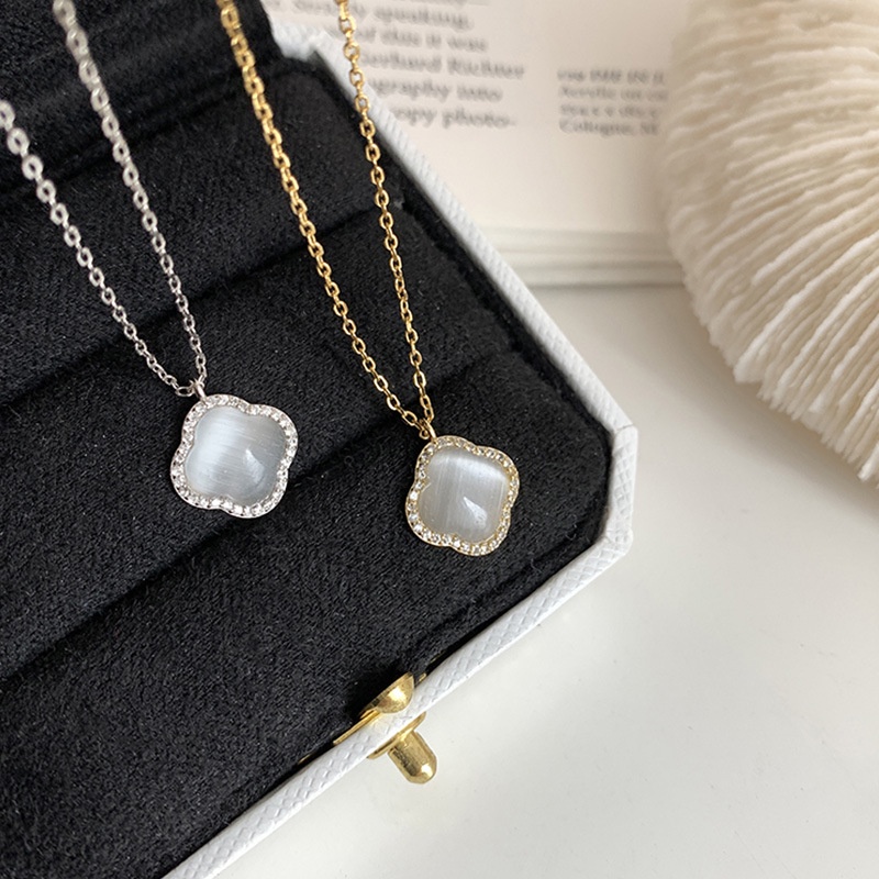 Kalung Liontin Daun Clover Opal Zircon Gaya Korea Untuk Wanita
