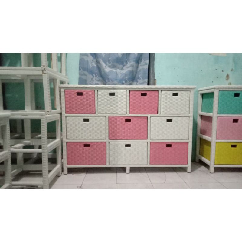 LEMARI LACI 10 ROTAN SINTETIS