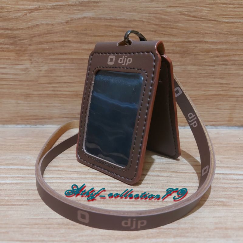 

Tempat Id Card DJP Lipat Holder Id Card Kulit DJP Kalung