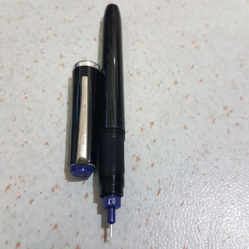 

Jarang Staedtler Mars 700 0.7 vintage Jerman pulpen teknik gambar