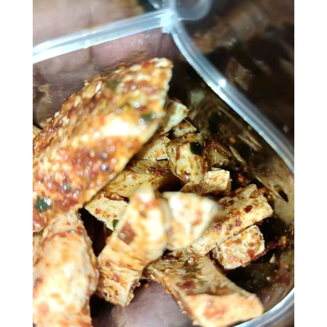 

Basreng viral,usus crispy,kulit crispy,makaroni,k.bantat,pangsit mini,banana caramello semua snack jajanan kiloan di size 50gr