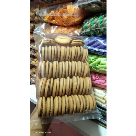 

Biskuit Gandum Kemasan 500gr