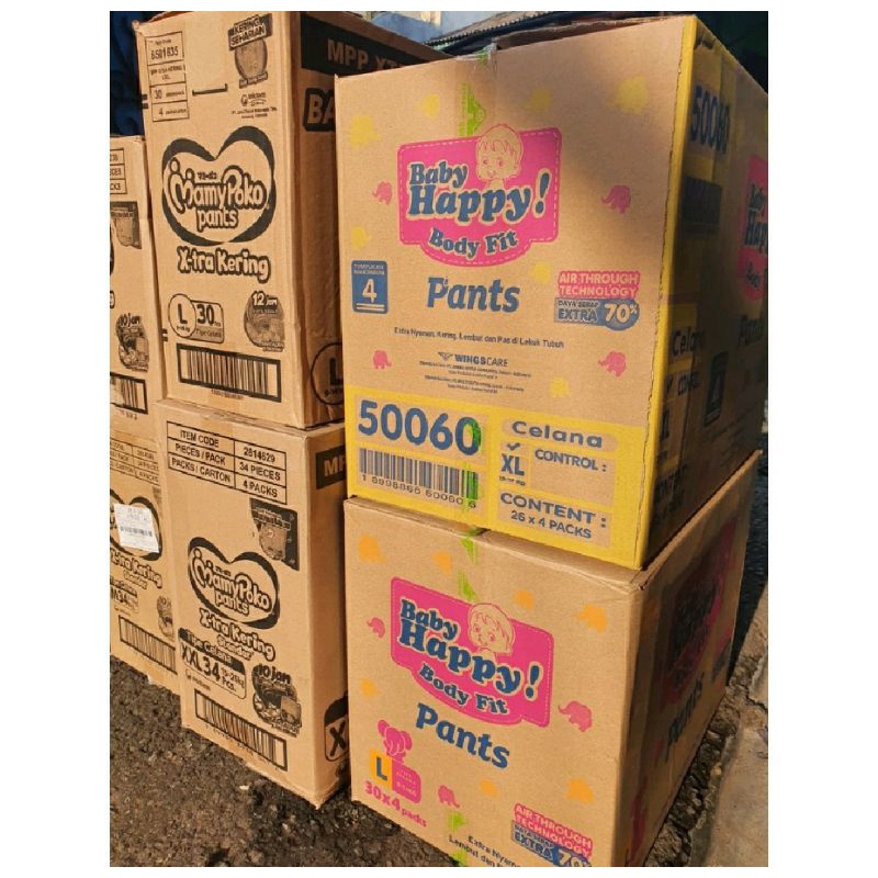 

Kardus bekas popok bijian/kiloan untuk packing/pindahan kondisi bagus