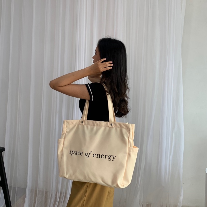 Mareen Totebag Kanvas Resleting Waterproof Tahan Air