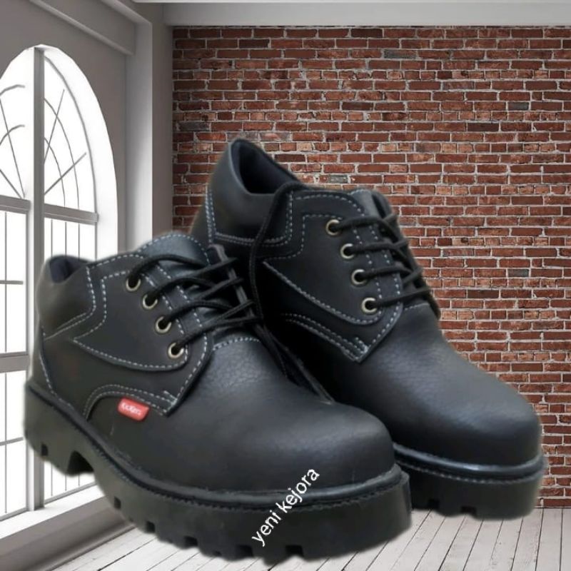 Sepatu Safety pria Pendek Gaul Shoes Safety Pabrik  Kingsiio  Harga murah Kualitas Terbaik