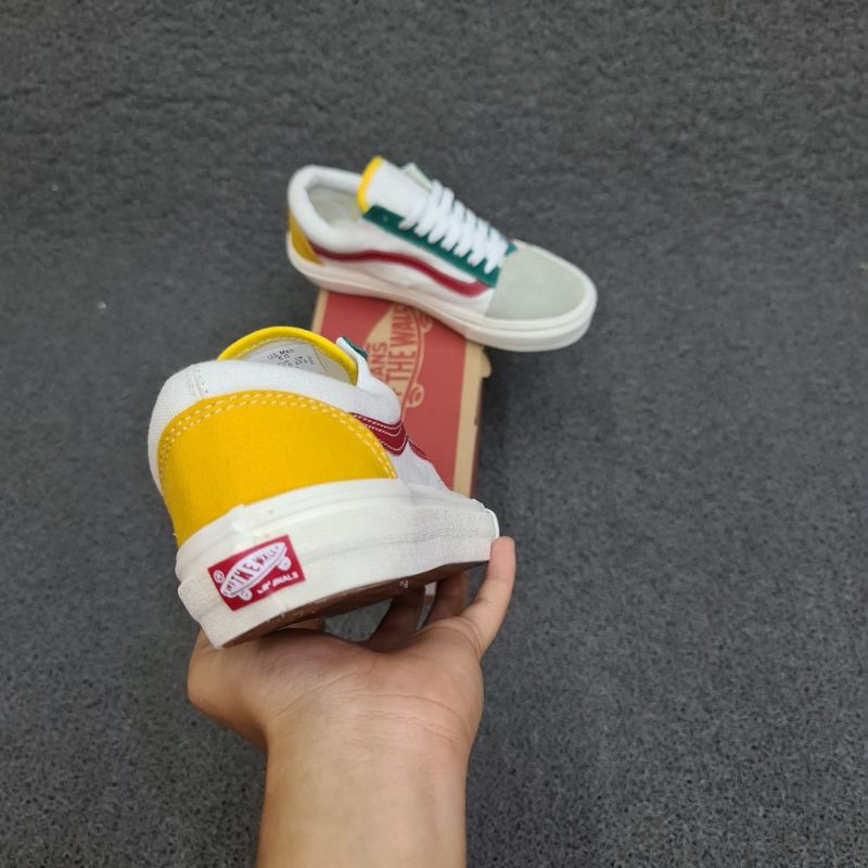 SEPATU SNEAKERS VANS OLDSKOOL GREY YELLOW GREEN SEKOLAH KERJA KULIAH PRIA WANITA COWOK CEWEK WHITE RED HANGOUT LIBURAN SANTAI KADO HADIAH BERKUALITAS TERJANGKAU TERMURAH ABU KUNING HIJAU