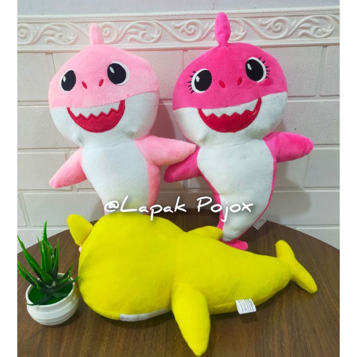 Boneka Baby Shark Pinkfong super lembut