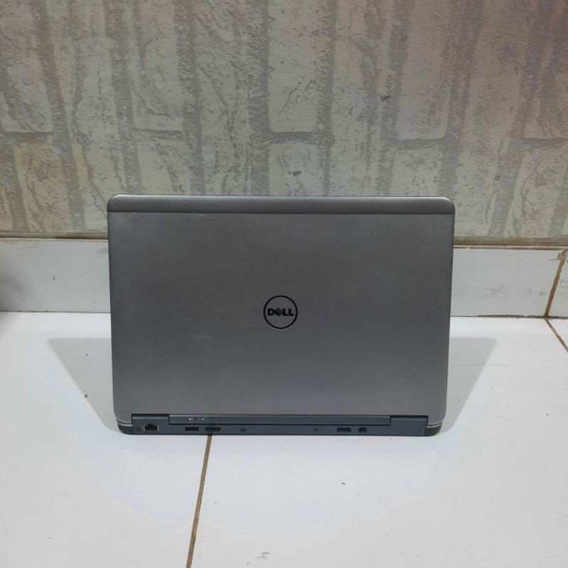 Laptop Dell Latitude E7240, Core i5-4310U Ram 4GB/SSD 128Gb Keyboard Backlight WINDOWS 10 SIAP PAKAI