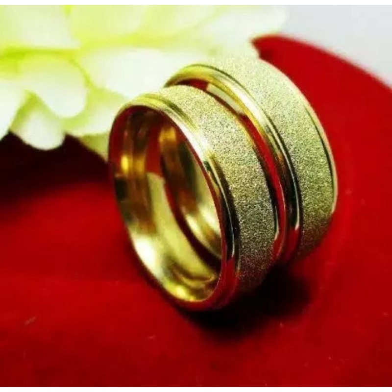 cincin titanium motif pasir  emas warna gold/silver untuk pria dan wanita