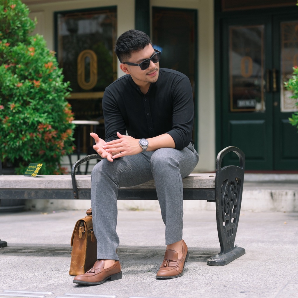 celana bahan pria abu muda celana kerja pria slimfit celana panjang pria celana kantor pria flavio boston