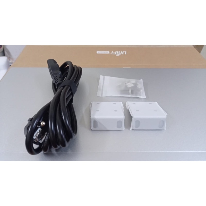 UBIQUITI USW-24 Non POE Layer 2 switch with (24) GbE RJ45