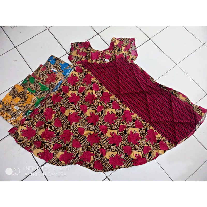 DASTER KLOK GAJAH PUTIH