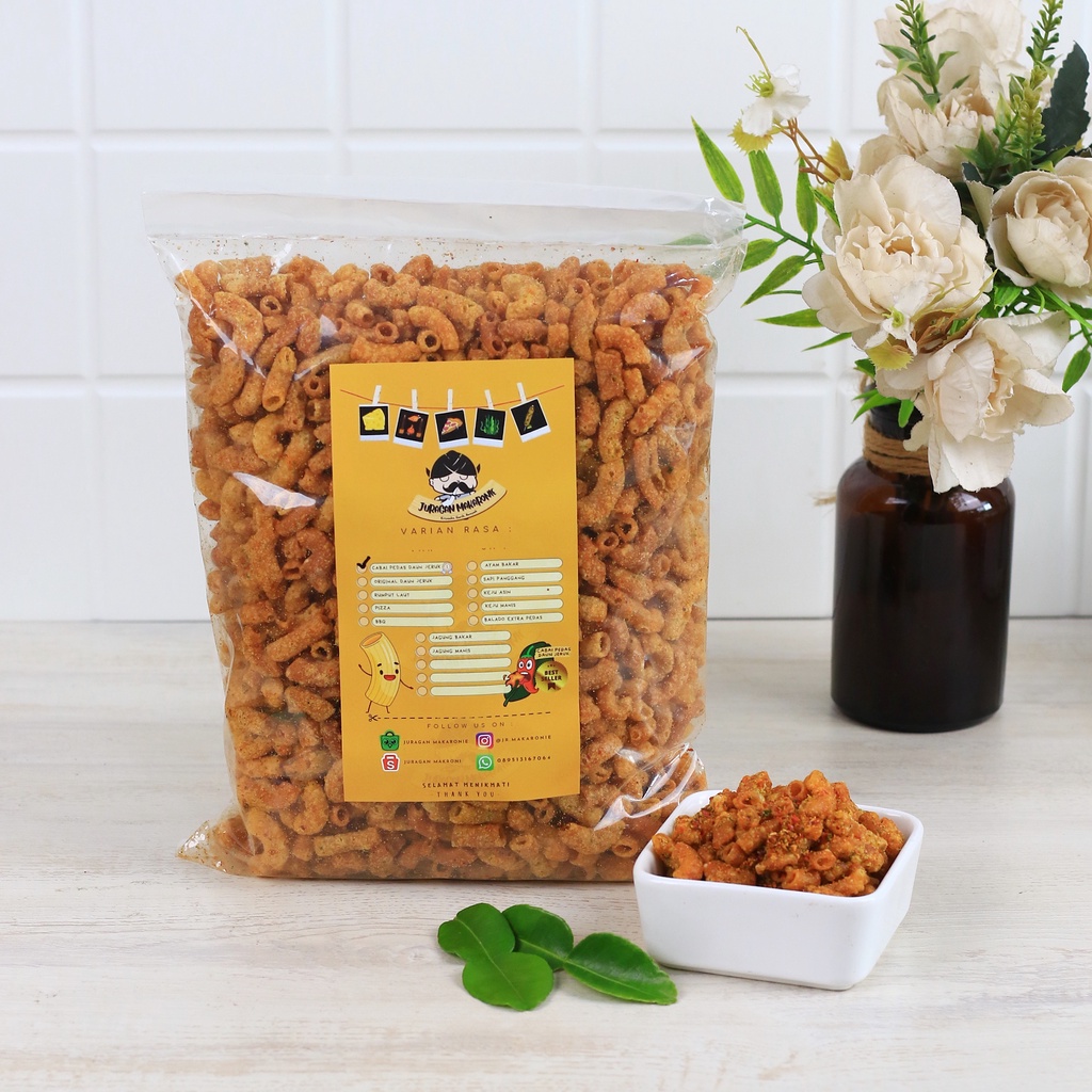 

MAKARONI RENYAH 500gr / MAKARONI RENYAH DAUN JERUK EXTRA PEDAS SETAN / MAKRONI RENYAH GURIH PEDAS - KILOAN SETENGAH KILO MURAH 500GRAM