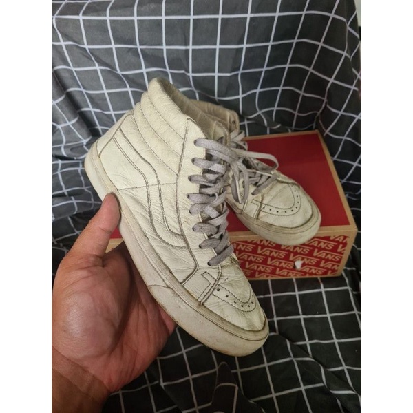 Preloved Sepatu Vans SK8 Leather Putih/full Kulit