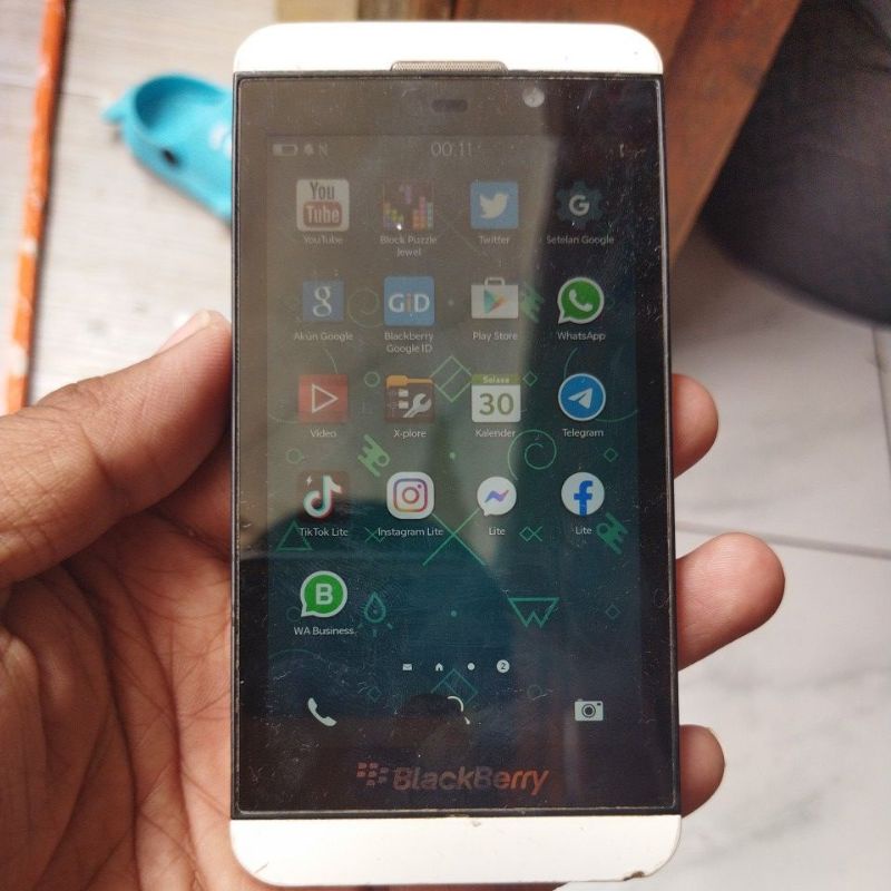 BB Z10 BLACKBERRY Z10
