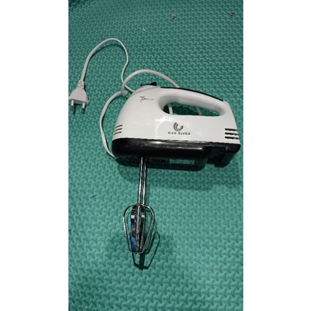 Hand Mixer HAN RIVER bekas
