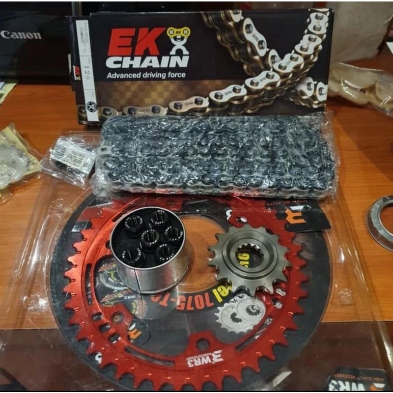 RANTAI XRING 520 120 HITAMMUR GIR
GIR Gear WR3 RED 520
GIR DEPAN
CBR250RR