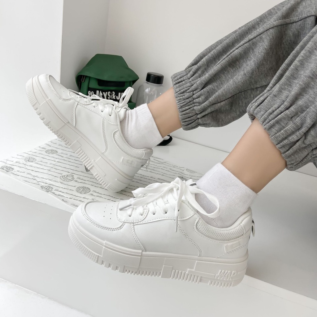 Sepatu Putih Perempuan Korean Style Sepatu Sneaker Wanita Santai Import Sneakers Shoes Cewek Trendy SP-216