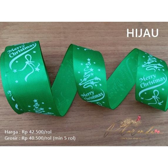 

NATL-240 : Pita Natal Saten Sablon Lokal 3,8cm (per meter)