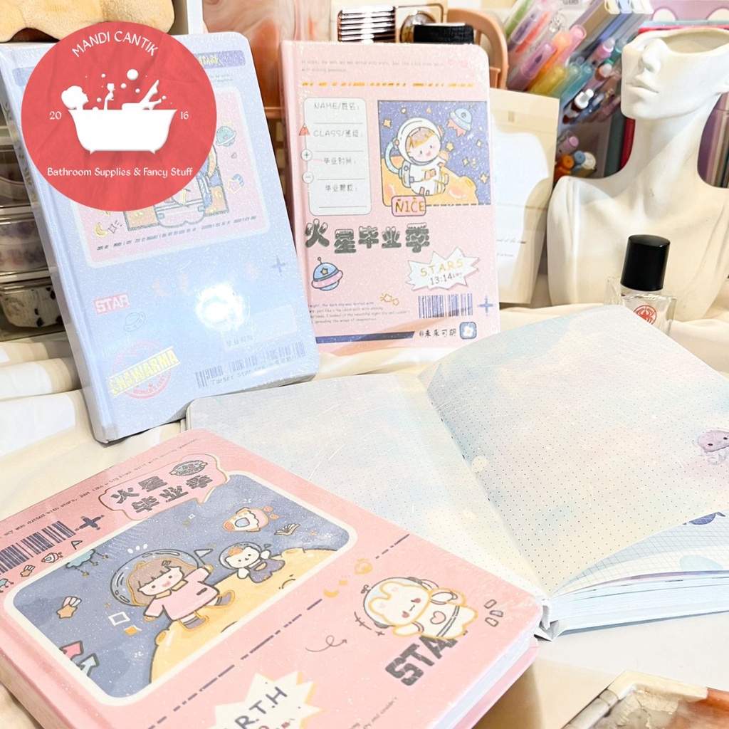 

BUKU HARDCOVER A5 ASTRONOT DIARY NOTEBOOK KERTAS BERGARIS LUCU MOTIF ASTRNOT