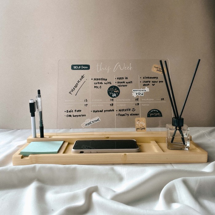 

Agenda Custom Acrylic Weekly Planner/To Do List/Planner Acrylic