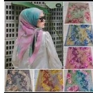 DEENAY KW/BANIESCOOP KW HIJAB SEGI EMPAT MOTIF