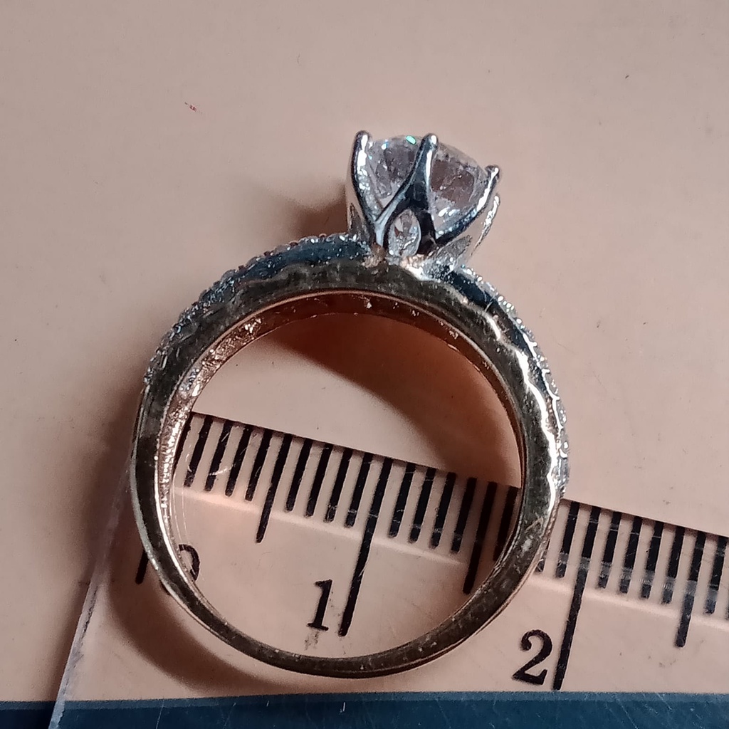 Cincin emas 17k - 3.9 gr kadar 750 - CBS300000001