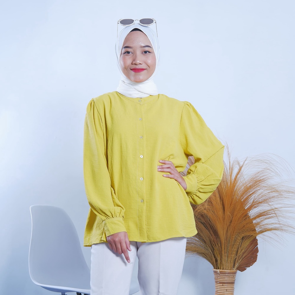 Jual Jasa Foto Produk Fashion dengan Model Indoor Shopee Indonesia