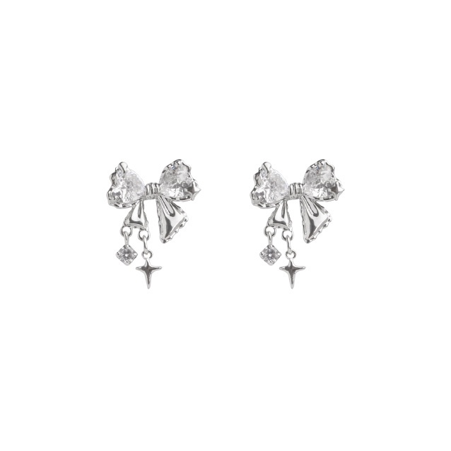 Anting Tusuk Silver Elegan Desain Pita Hias Kristal Untuk Wanita