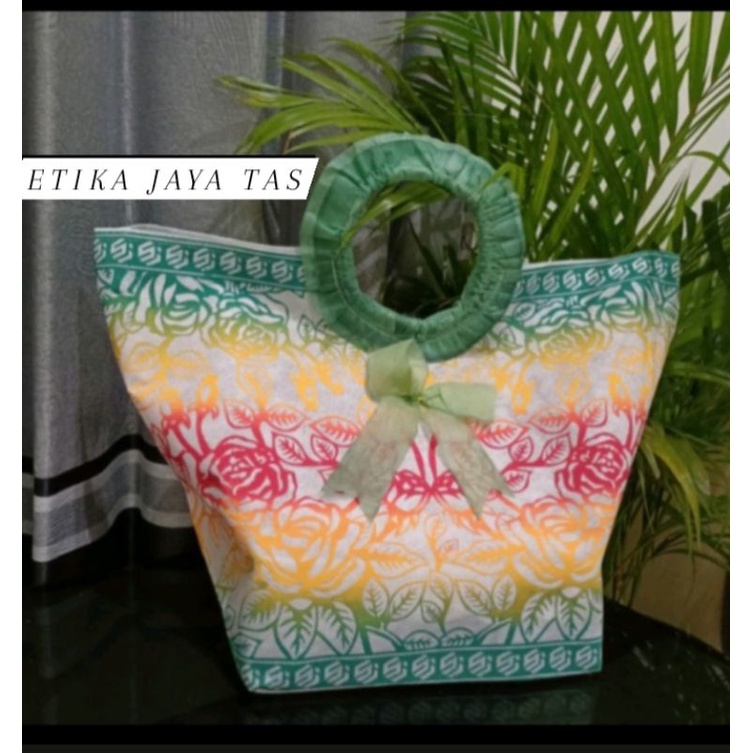 (1Lsn =12 pcs)Tas hajatan batik mewah (EBP)