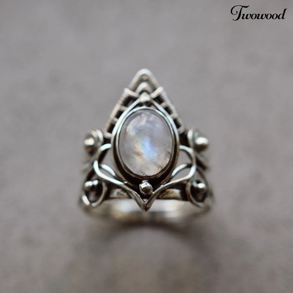 Cincin Model Hollow Aksen Batu Bulan Warna Silver Gaya Punk Untuk Wanita