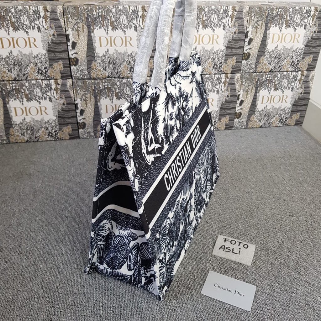 DR Tote Book Large ♡Free Sarung+BubbleWrap♡