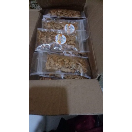

basreng kriuk pedas daun jeruk ukuran 60gram