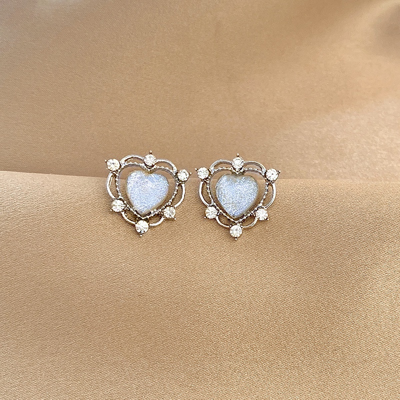 Anting Bentuk Hati Bahan Zirkon Untuk Aksesoris