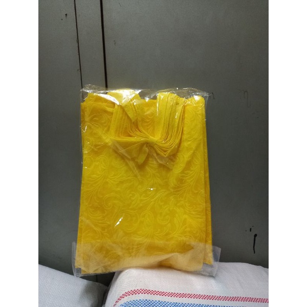 

TAS SPUNBOND EMBOSSED shopping goodie bag 25x35x8 cm