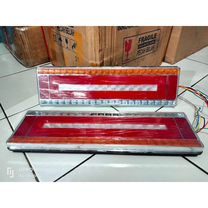 Stoplamp truk,lampu belakang truk model kotak 24v