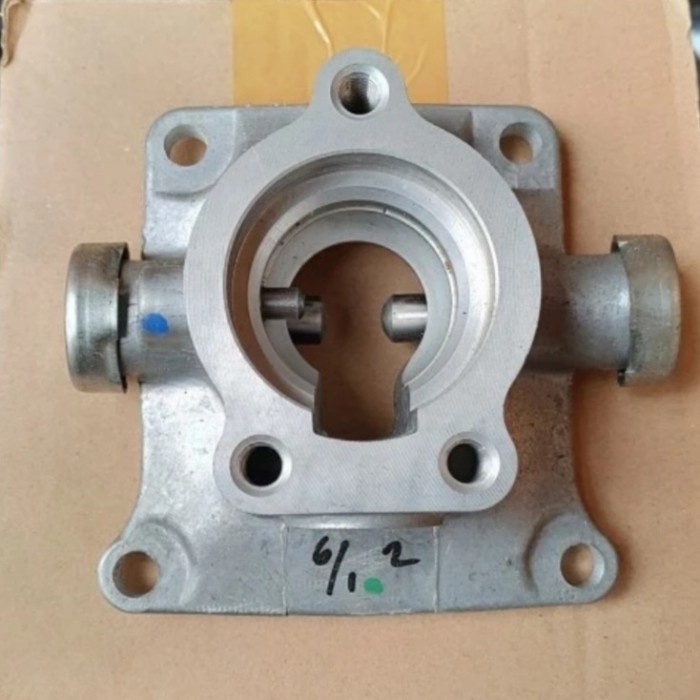 Box Quadrant Dudukan Tongkat Persneling Transmisi ISUZU PANTHER 2500